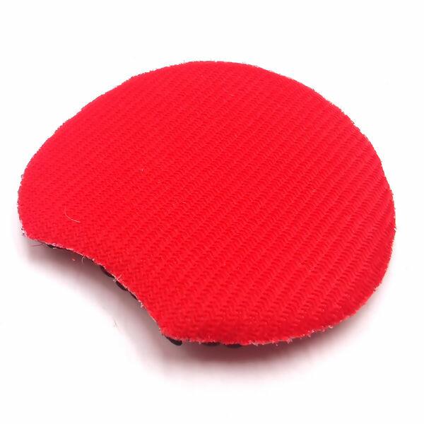 detalhe-aplique-orelhaurso-vermelho