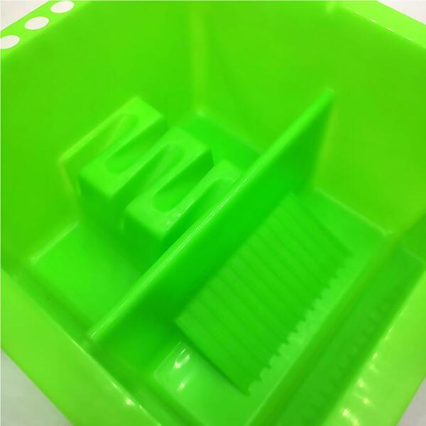 detalhe-bandeja-limpeza-pinceis-082008