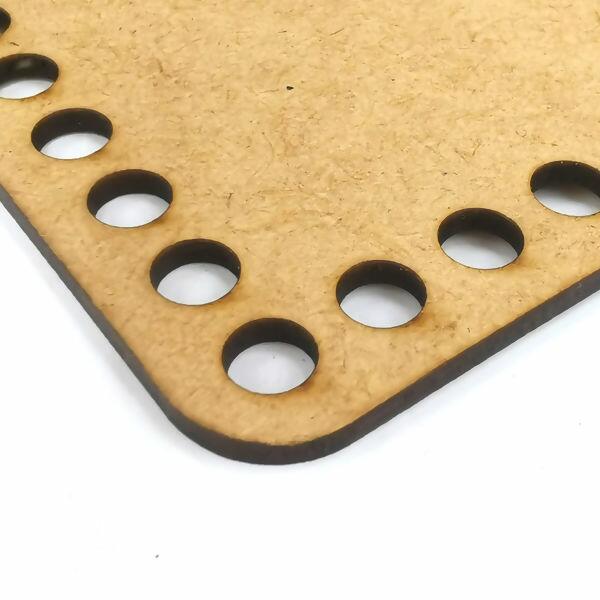 detalhe-base-quadrada-mdf-089818