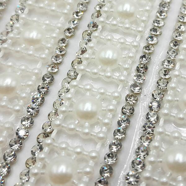 detalhe-manta-perola-strass-151886-creme