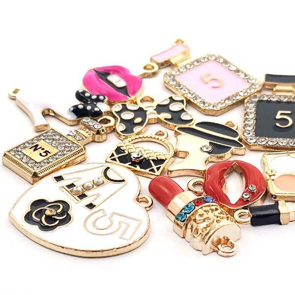 detalhe-pingente-metal-sortido-152433