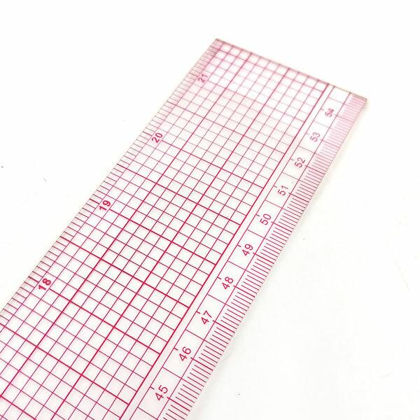 detalhe-regua-modelista-quadriculada-ut623
