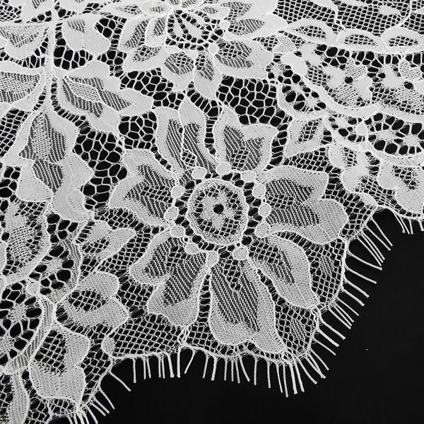 detalhe-renda-chantilly-branco-152190