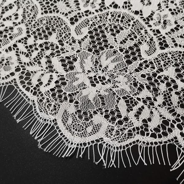 detalhe-renda-chantilly-branco-152192