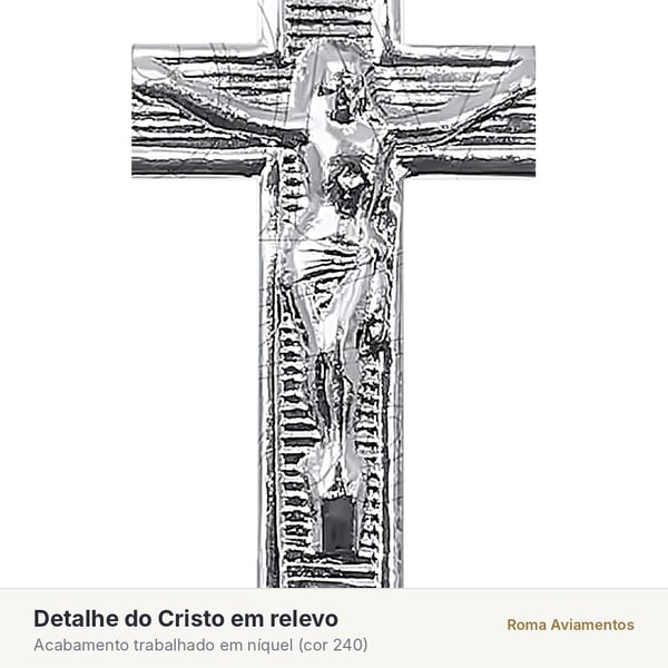Detalhe do Cristo em relevo no crucifixo da Trindade níquel
