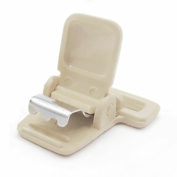 prendedor-chupeta-creme-058098-2
