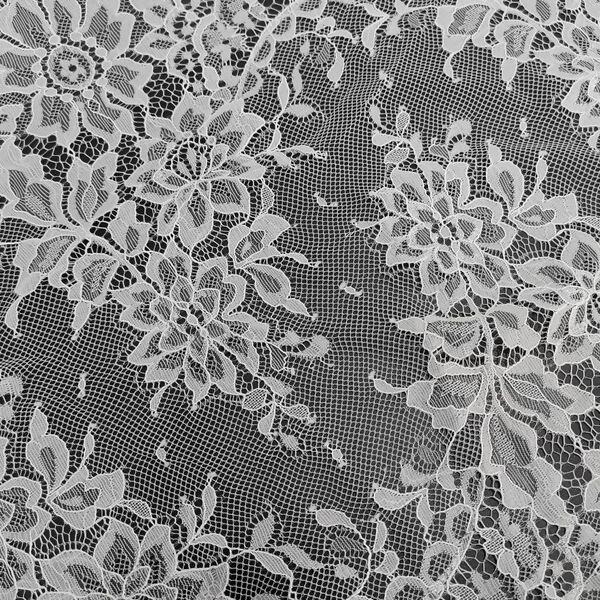 renda-chantilly-branco-152190-1