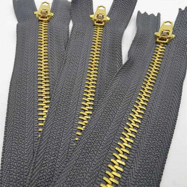 ziper-fixo-metal-medio-chumbo-1
