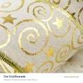 Fita aramada Natal Princess cor cru e dourado com espirais e estrelas em detalhe